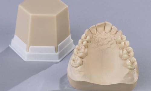 Воск стоматологический для изготовления зубных протезов: Воск моделировочный дентин, прозрачный GEO Classic Natural, 75 г.